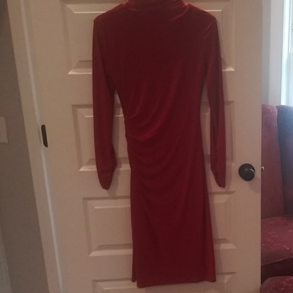 Dress - Picture 3 of 3